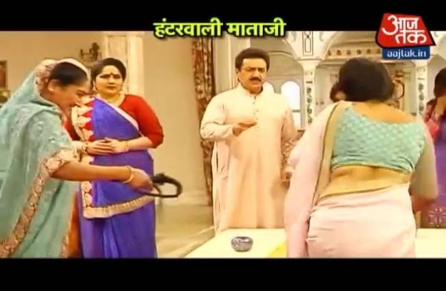 सास, बहू और बेटियां