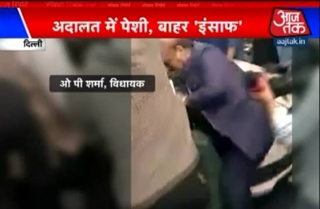 स्पेशल रिपोर्ट: कन्हैया समर्थकों की वकीलों से झड़प