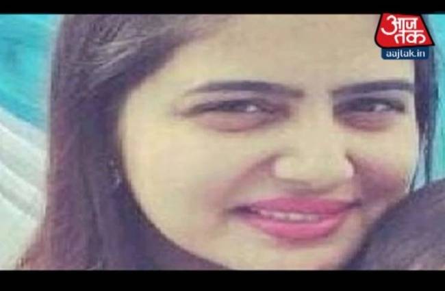 फैशन डिजाइनर लापता