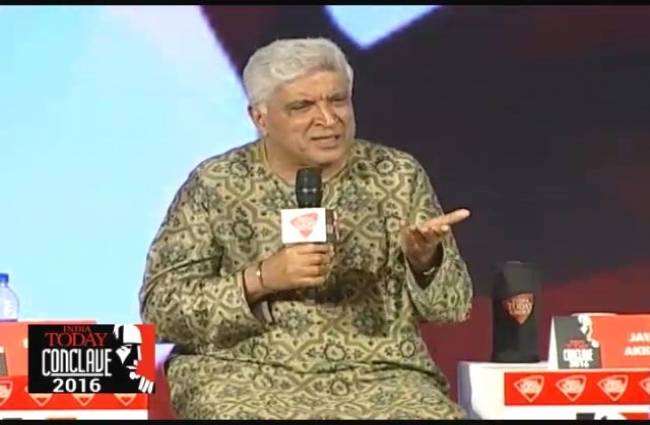 इंडिया टुडे कॉन्क्लेव में पहुंचे जावेद अख्तर