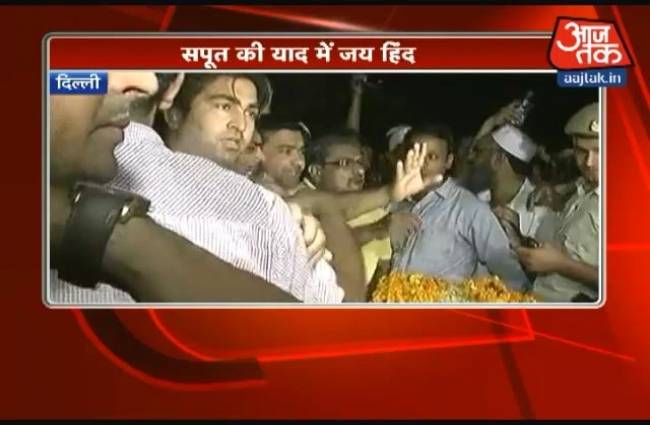 सुपुर्द-ए-खाक हुए मो. तंजील