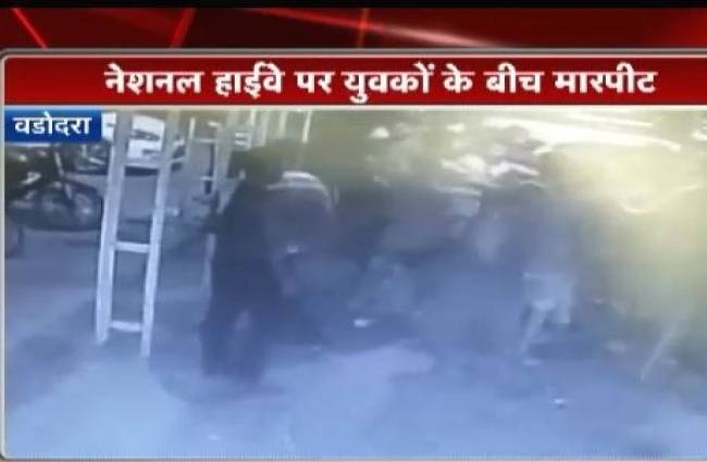 सीसीटीवी कैमरे में कैद हुई वारदात