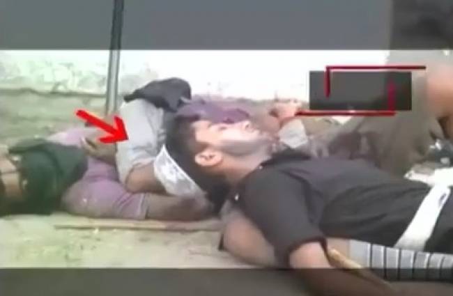 मॉक ड्रील में टोपी पहने दिखाए गए आतंकी