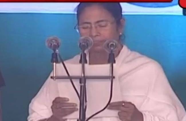 ममता बनर्जी ने ली CM पद की शपथ