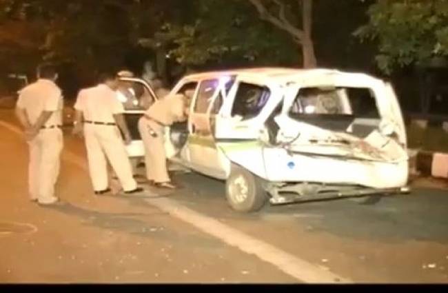 तेज रफ्तार ट्रक ने ली 2 लोगों की जान