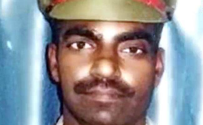 बदमाशों के साथ एनकाउंटर में दरोगा शहीद