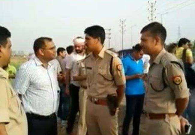 एनकाउंटर में इनामी बदमाश हुआ गिरफ्तार