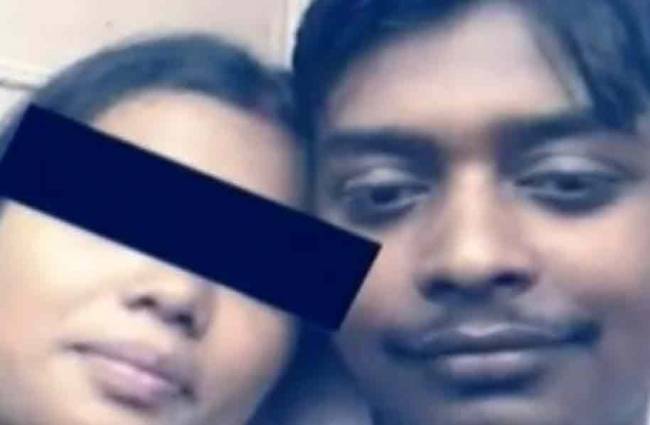 गैंगरेप के आरोप में फंसाता था गैंग