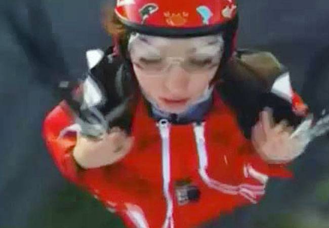 ज्वालामुखी के पहाड़ पर एक जांबाज की सैर!