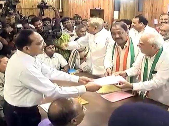 राज्यसभा की 27 सीटों के लिए वोटिंग आज