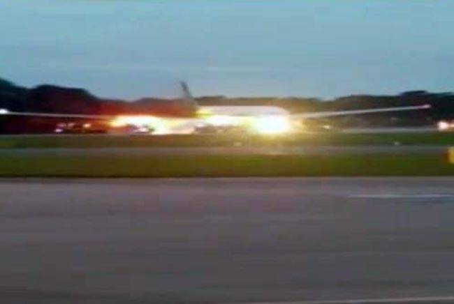 जब सिंगापुर एयरलाइंस के विमान में लगी आग