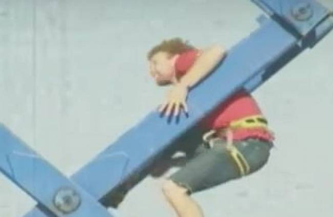 मिलिए असल जिंदगी के स्टंटमैन्स से