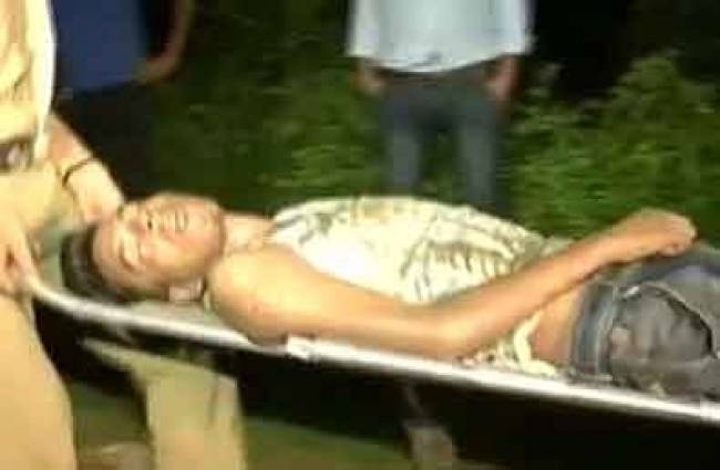 ऑटो वाले को लूटने वाला चढ़ा लोगों के हत्थे