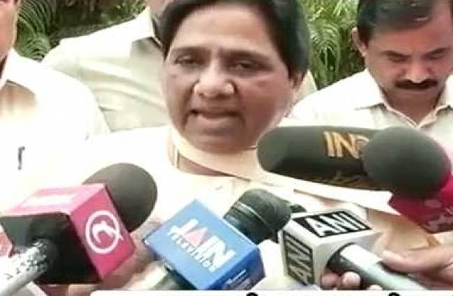 क्या गालियों के दम पर यूपी में चुनाव जीतने की कोशिश की जा रही है?