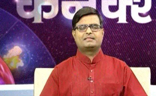 जानिए शक का किस्मत कनेक्शन