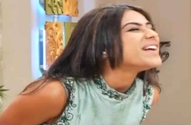 सास, बहू और बेटियां