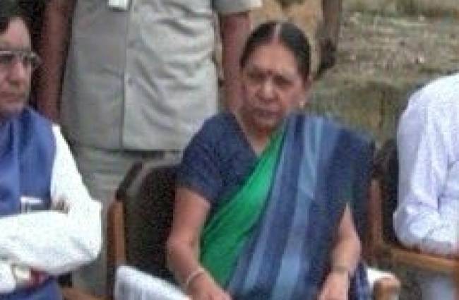 गुजरात की मुख्यमंत्री आनंदीबेन पटेल