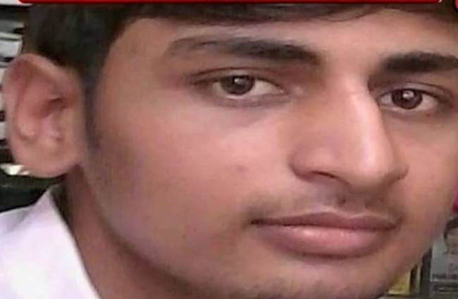 भीड़ ने मारी गोली