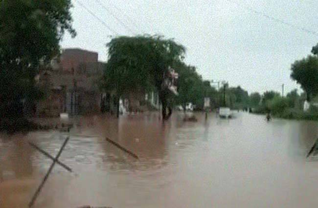 बाढ़ से बर्बादी