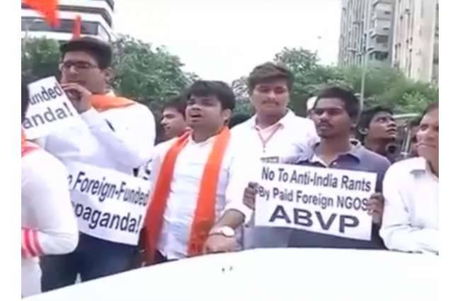 देशविरोधी नारे के खिलाफ हिंदूवादी संगठन सड़क पर