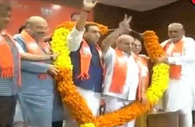 आनंदीबेन के उत्तराधिकारी होंगे रुपानी