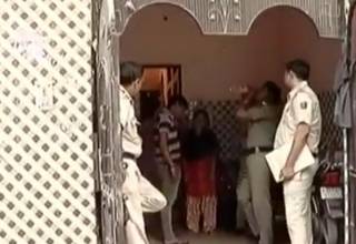 दिल्ली पुलिस जांच में जुटी