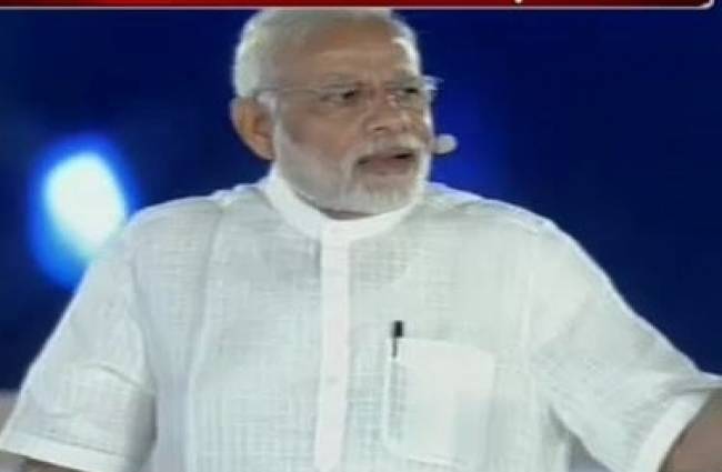 गैंग्स ऑफ गोरक्षकों पर 'बरसे' मोदी!