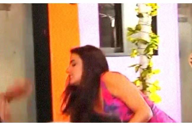 सास, बहू और बेटियां