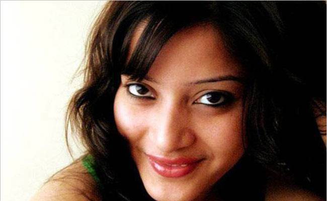 शीना के मर्डर पर इंद्राणी, पीटर के 20 सच!