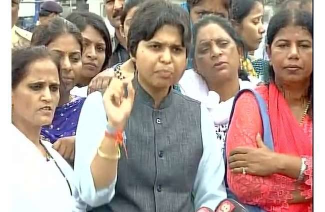 तृप्ति देसाई