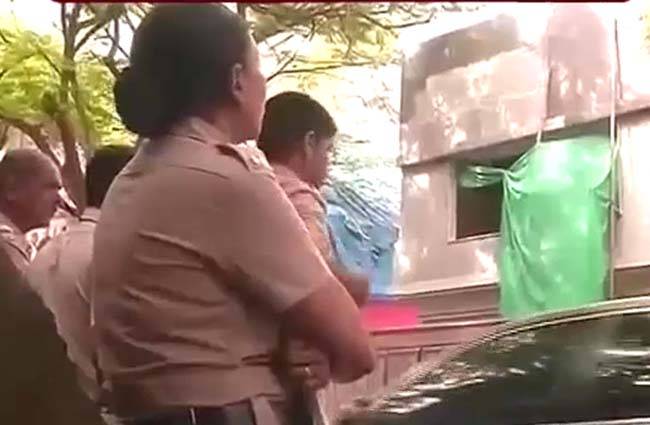 देखिए हल्ला बोल