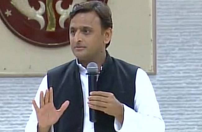 'आज तक हेडलाइन्स'