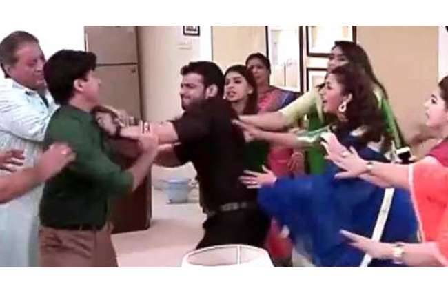 रमन और मणि के बीच हुई ढिशुम-ढिशुम