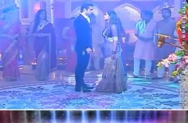 'ब्रह्मराक्षस' के सेट पर जश्न का माहौल