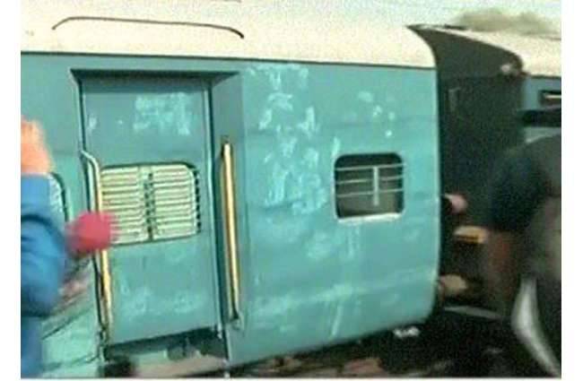 मच्छर मारने के लिए स्पेशल ट्रेन