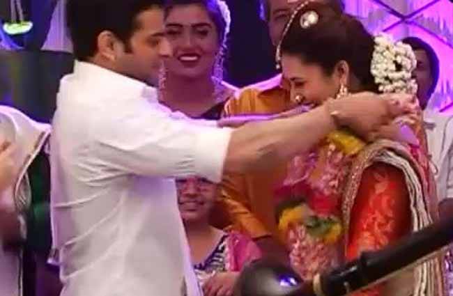 सास, बहू और बेटियां