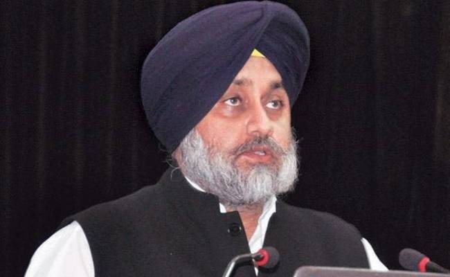 सुखबीर सिंह बादल ने कांग्रेस पर साधा निशाना