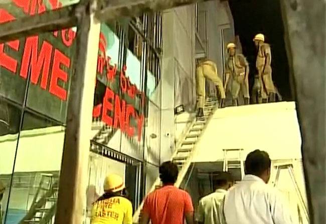 भूवनेश्वर: अस्पताल के ICU में लगी भीषण आग