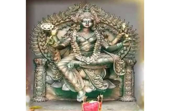 मां सिद्धिदात्री देंगी संपूर्ण नवरात्र का फल