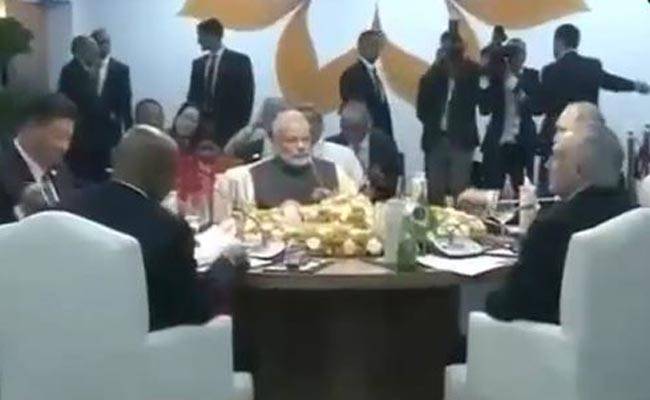 अभी तक की बड़ी खबरों पर एक नजर