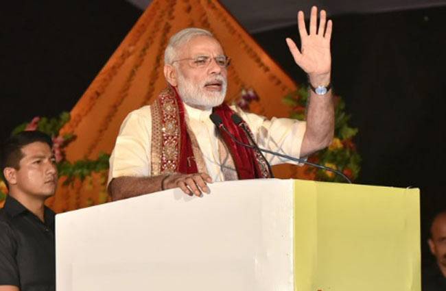 लखनऊ में पीएम मोदी