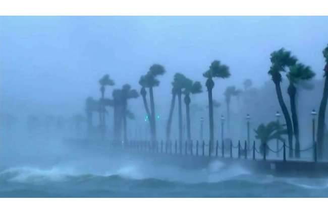 मौत बरसाने वाला महातूफान मैथ्यू