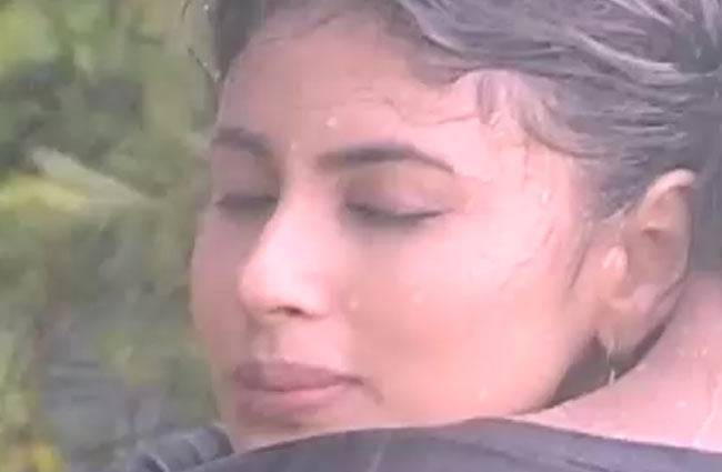 सास, बहू और बेटियां