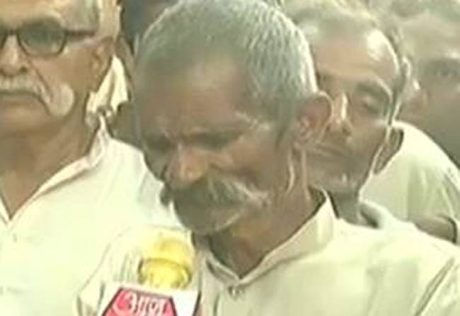 शहीद के पिता