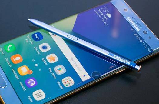 स्मार्टफोन में लग रही आग