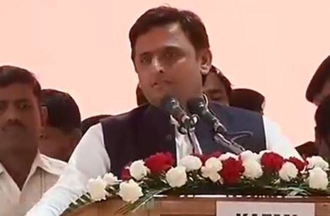 अखिलेश यादव