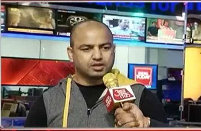 जितेंद्र और अखिल अब प्रो-बॉक्सर बने