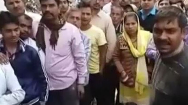 नकदी की लाइन कब कम होगी?