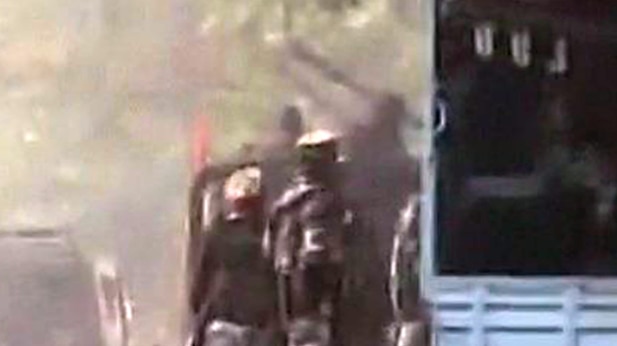 जम्मू-कश्मीर के नगरोटा में आर्मी कैंप पर आत्मघाती हमला