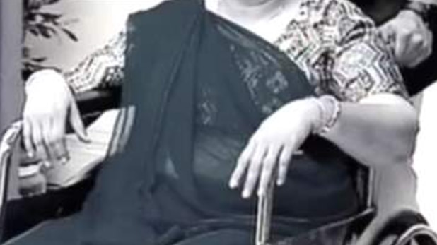 साथिया के सेट से